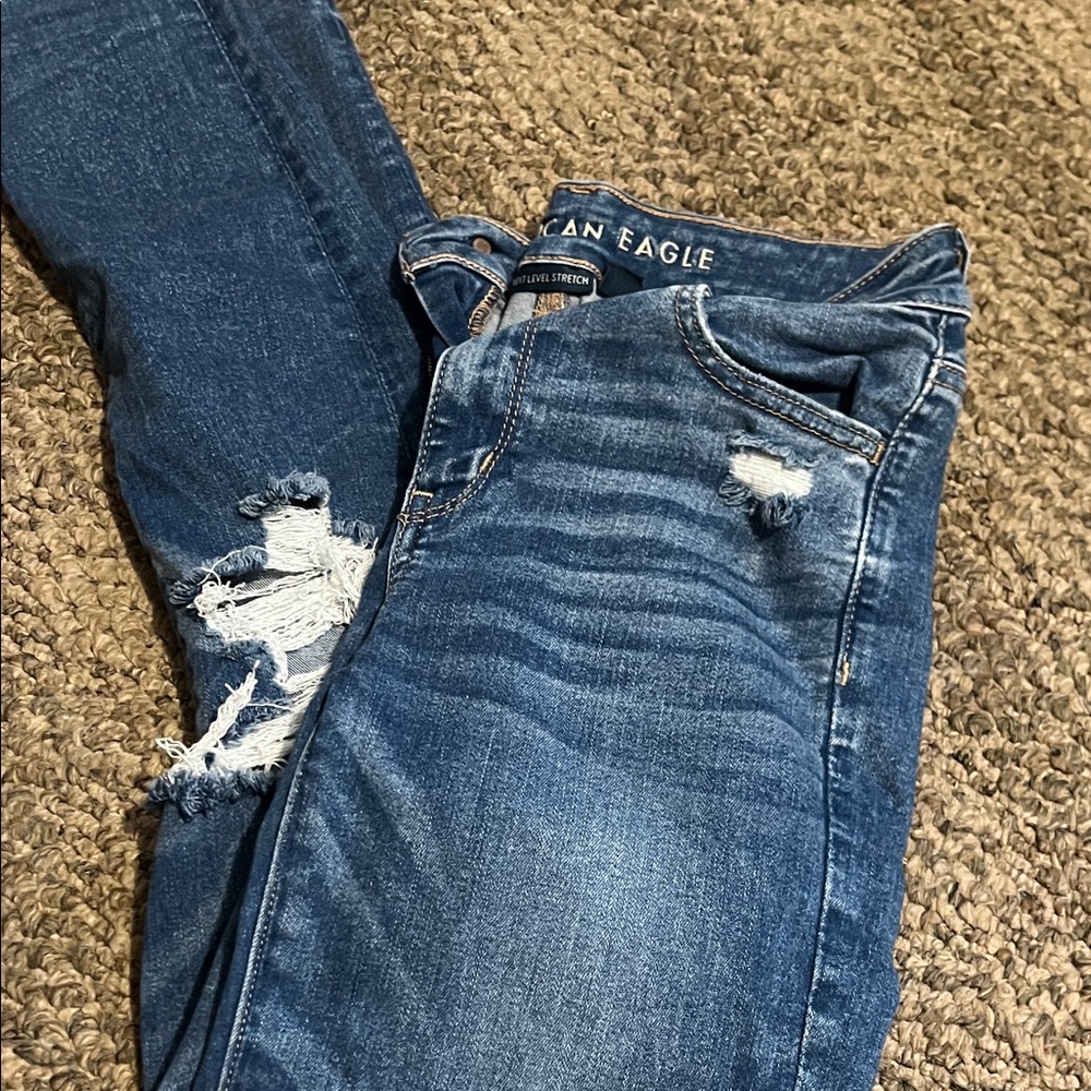 American Eagle Outfitters Women's Dark Blue Ripped Skinny Jeans